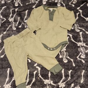 💀Cloud Island Olive Baby Outfit